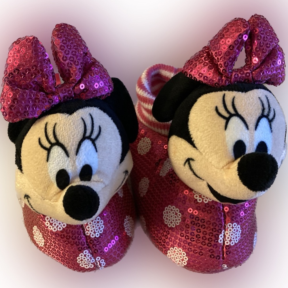 NWOT Mini Mouse Toddler Slippers